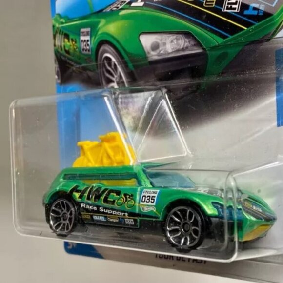 Hot Wheels Tour De Fast 77/365 Green HW Sports 1/10 Best For Track 1:64 NIP 2017 - Picture 3 of 15